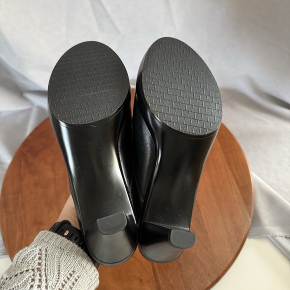 Bella Vita Black Leather Leopard Print Embossed Retro Mules Clogs Women Size 8W - Picture 6 of 13